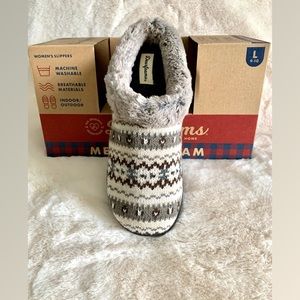 Deerfoams  Memory Foam Cozy Slippers
